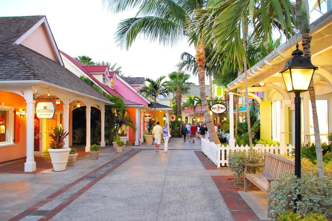 Shops at Marina Village
